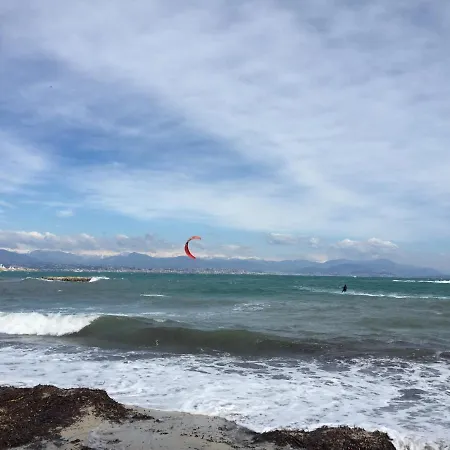 Les Calanques D'or Апартаменты *